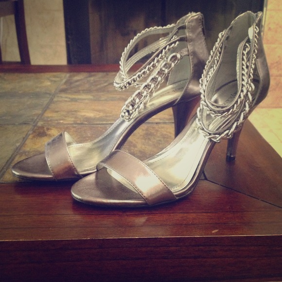 Style & Co. silver heels