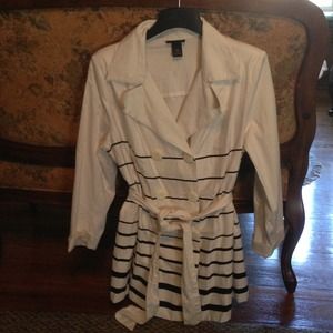 Double-breasted bl&wh jacket Lane Bryant