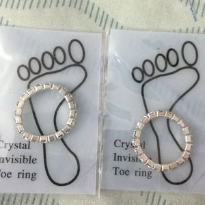 Toe rings , quantity 2