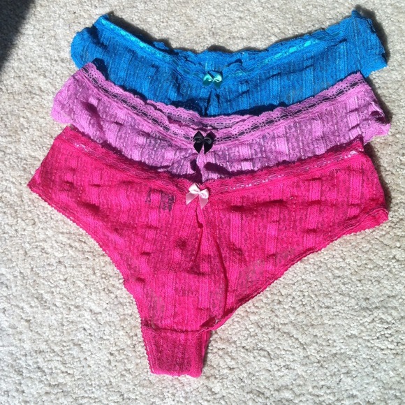 Lot of 3 Victoria's Secret Lace Low Rise SOLD - Picture 1 of 4