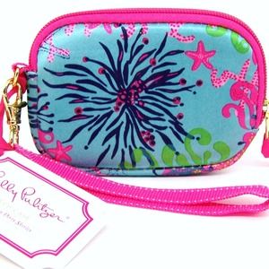 Lilly Pulitzer Tech Case in Dirty Shirley