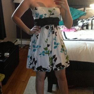 Dressy summer dress
