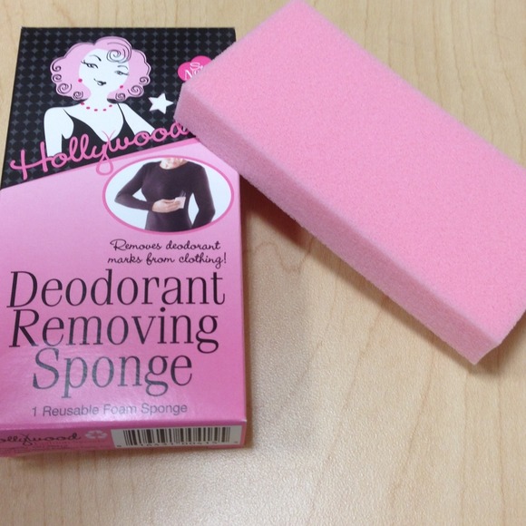 Hollywood Fashion Secrets Deodorant Sponge