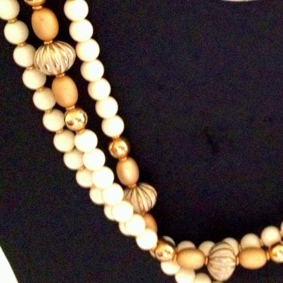 VINTAGE ORIGINAL ALABASTER NECKLACE - Picture 2 of 2