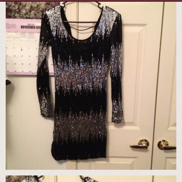 Dress has not Sold! 👍👍👍