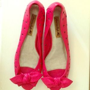 American Eagle. Pretty in Pink!