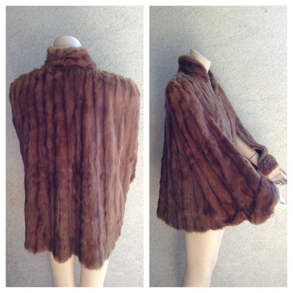 1960's Vintage Batwing Mink Shrug - Picture 4 of 4