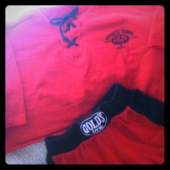 🌹Cute Gold's Gym short set 🌹