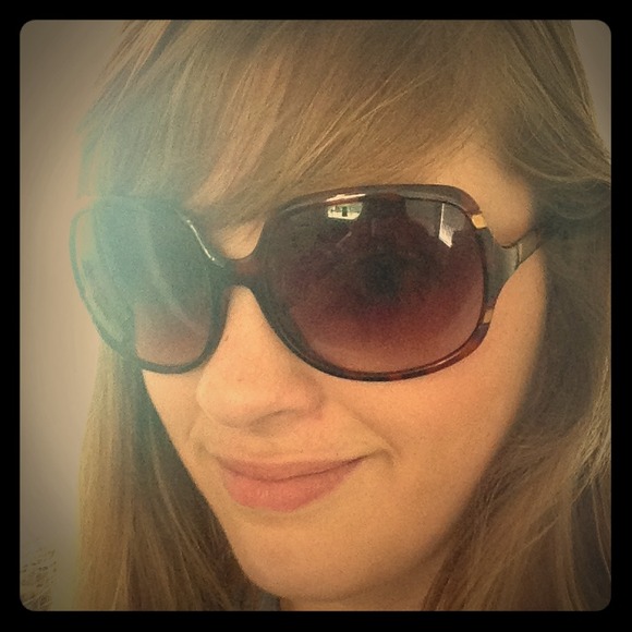 Banana Republic tortoise sunglasses