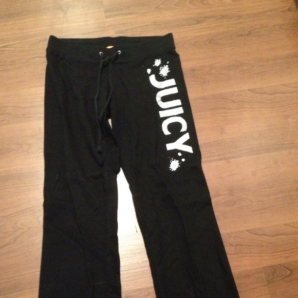 Additional pics of Juicy suit - Picture 2 of 4