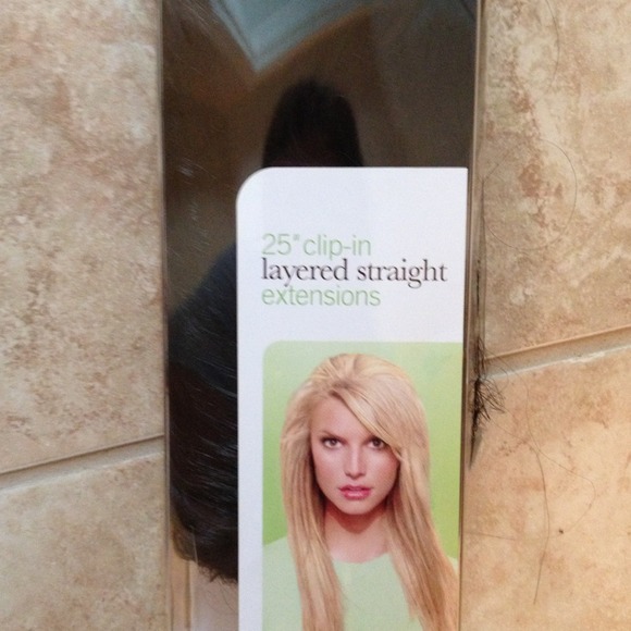 NEW HairUwear Jessica Simpson hair extensions