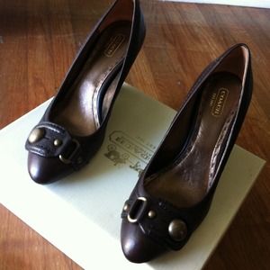 New COACH leather shoes