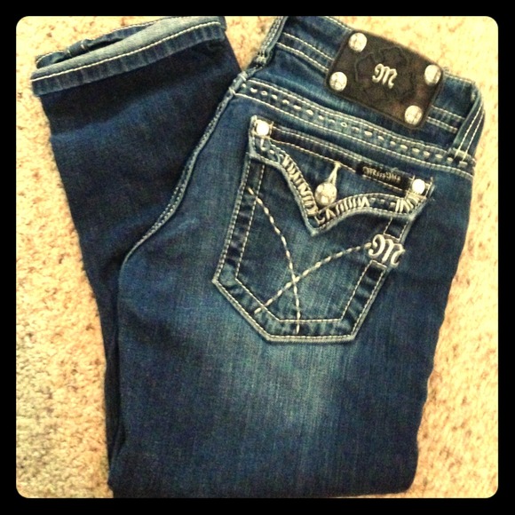 Miss Me Capris.