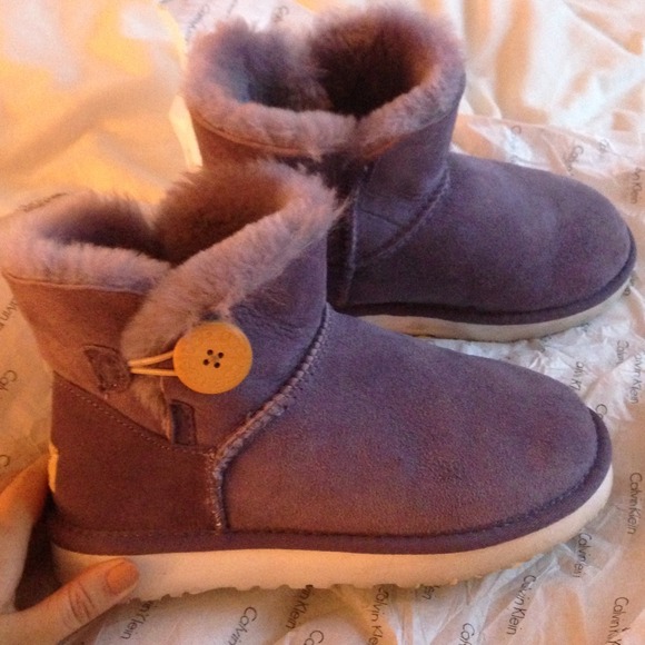 💜SOLD💜Purple UGG Boots. 100% authentic - Picture 3 of 4