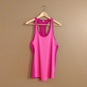 RESERVED ANGSCHON | Under Armour mesh workout tank