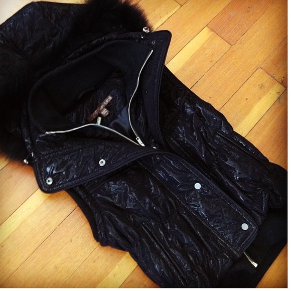 Wonderland puff vest - Picture 1 of 1