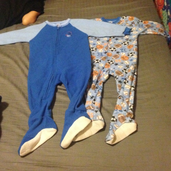 Warm Footie PJ Bundle ! 24M