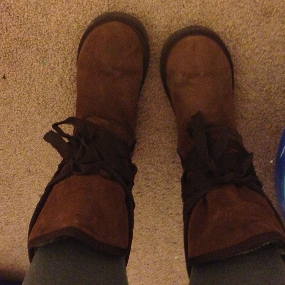 Brown uggs & tan combat boots BUNDLE