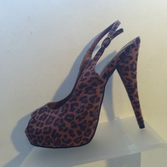 Rouge Shoes - Rouge leopard heels