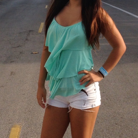 π«SOLDπ«Mint ruffle tank - Picture 2 of 2