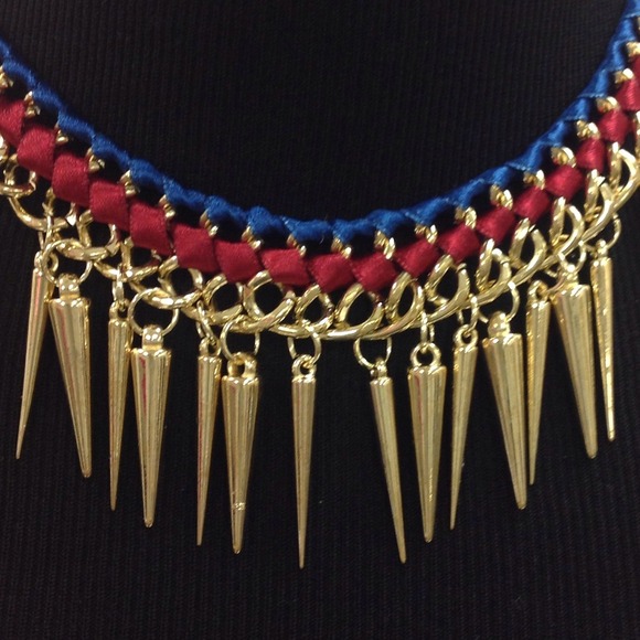 Braided Gold Chain Spike Necklace - Picture 2 of 2