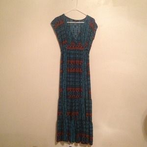 Forever 21 Aztec print dress with waist tie string