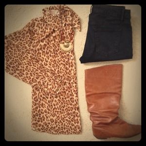 SOLD❗Animal Print Blouse NWOT