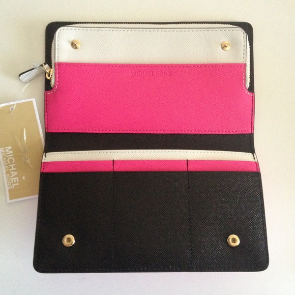 ❌SOLD❌ - Picture 2 of 4