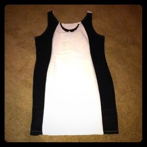 💢SOLD💢Black & ivory colored dress