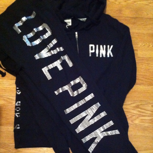 NWOT VS set Tag is on the pants. Ripped off hoodie