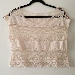 🎒BUNDLE🎒Crochet Top