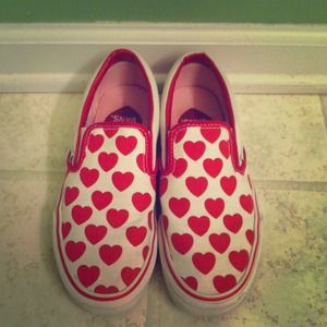 Reserved: "Big Hearts" Vans ❤