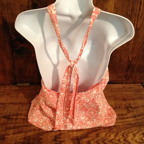 ***$10*** Apt 9 Silk Sexy Top Large - Picture 2 of 4