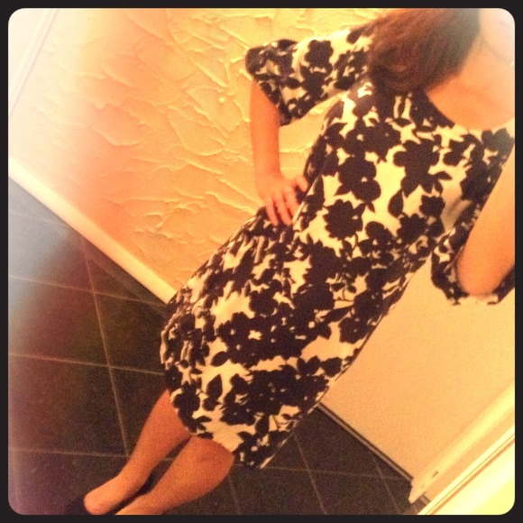 Puffed sleeve silk print dress