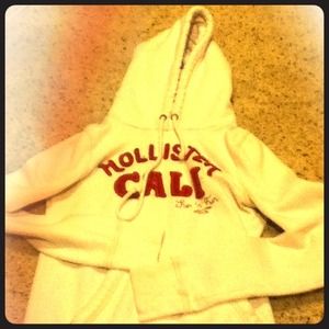 While hollister sweatshirt size small