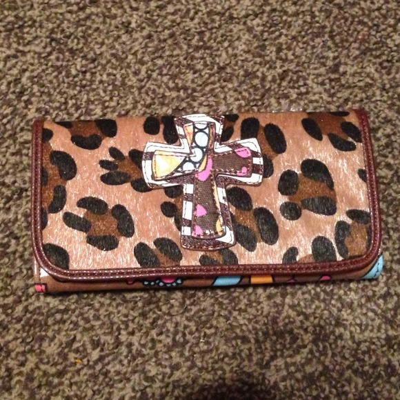 Consuela wallet! Brand new!