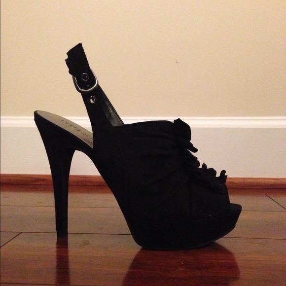 Guess Shoes - Black Suede (never worn)