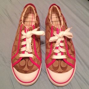 COACH Barrett Khaki / Hot Pink Signature Sneakers