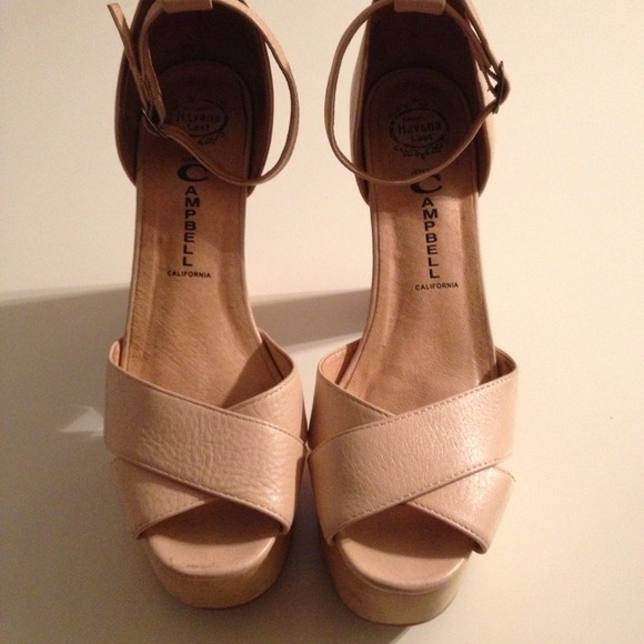 Jeffrey Campbell's!