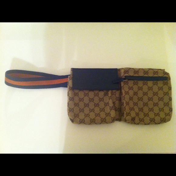 ⛔SOLD⛔Authentic Gucci Belt Bag