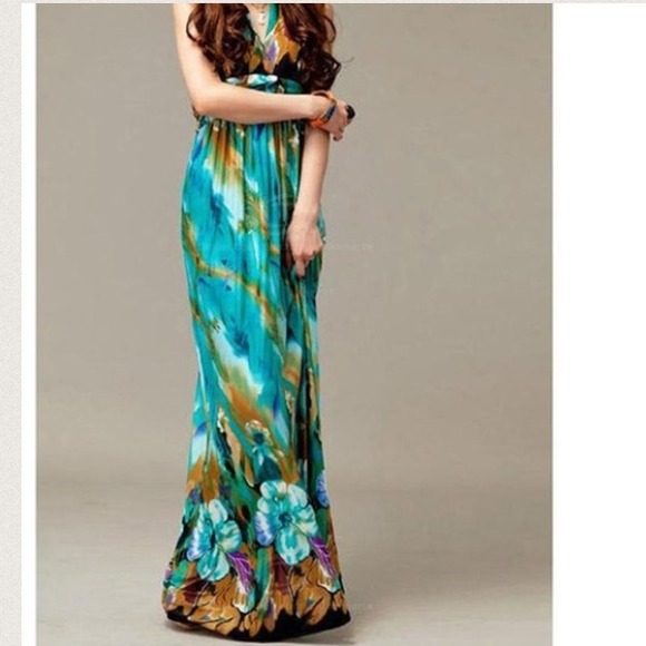BNWT Flowered Maxi Dress