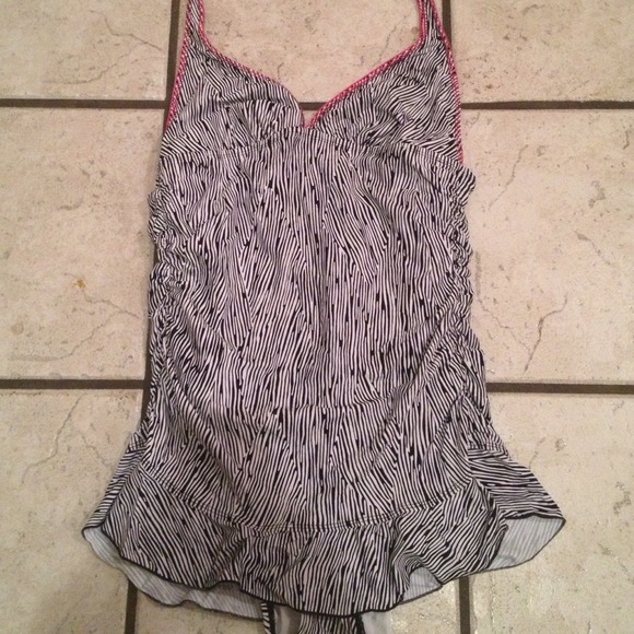 Swim Suit Kenneth Cole - Picture 4 of 4