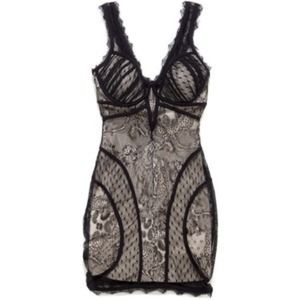 Bebe dress