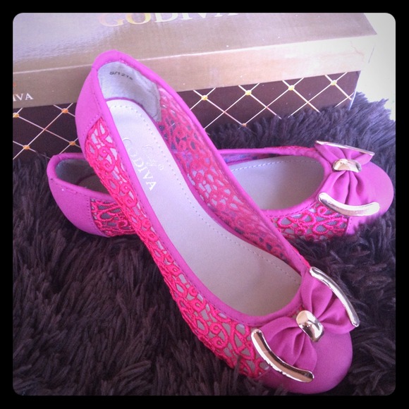 Fuchsia Lace Bow Flats
