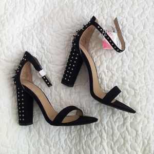 Zara Shoes - Zara studded heels! Zara Shoes - Zara studded heels!