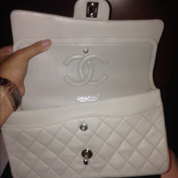 โSOLD LOCALLYโ100% Authentic Chanel Double Flap - Picture 2 of 4