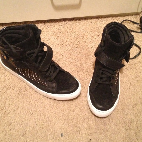 Steve Madden shoes
