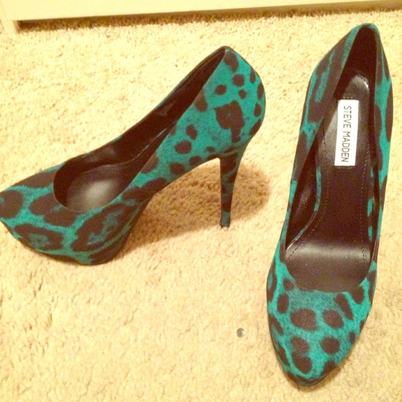 Steve Madden shoes size 9.5