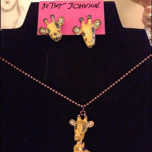 VINTAGE Betsey Johnson Giraffe Set - Picture 2 of 2