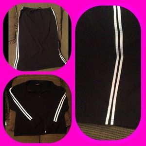 ❌REDUCED❌ Super Cute and Comfy 2 Piece Set